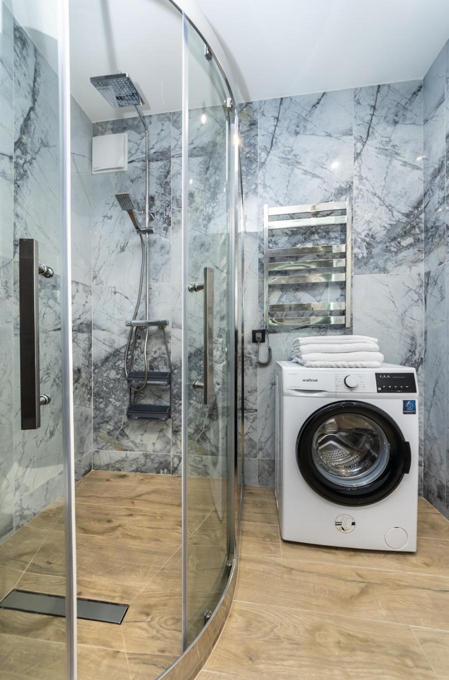 Luxury Apartment Near Metro Station Osokorky Kiev Buitenkant foto